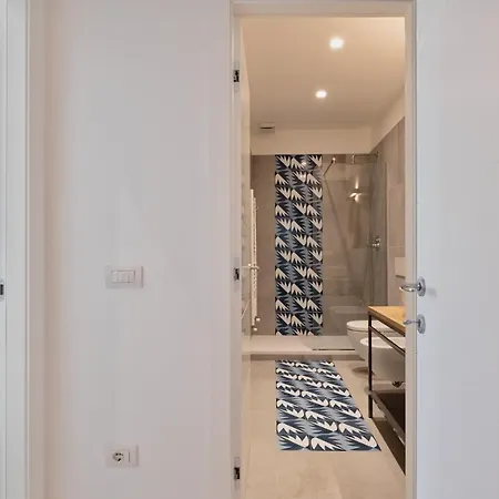 Fontana Di Trevi!! Comfy&elegant 3bedroom 2bath