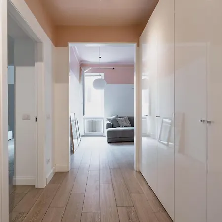 Fontana Di Trevi!! Comfy&elegant 3bedroom 2bath Rome